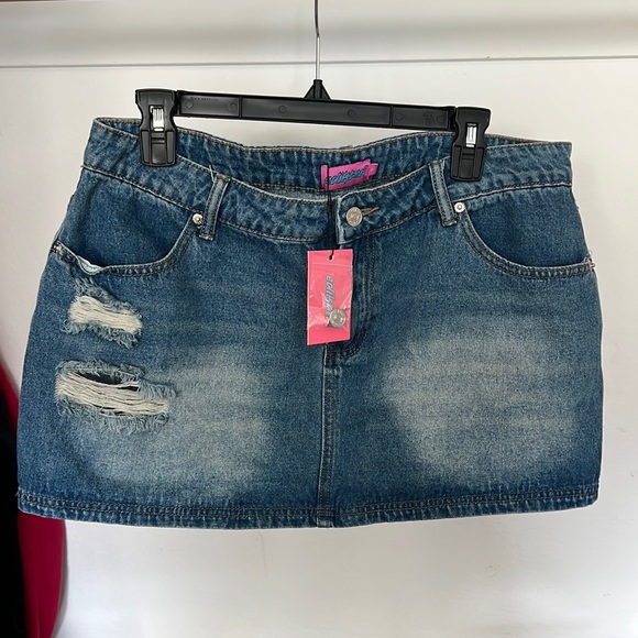 edikted mini skirt(BRAND NEW) - Picture 1 of 3